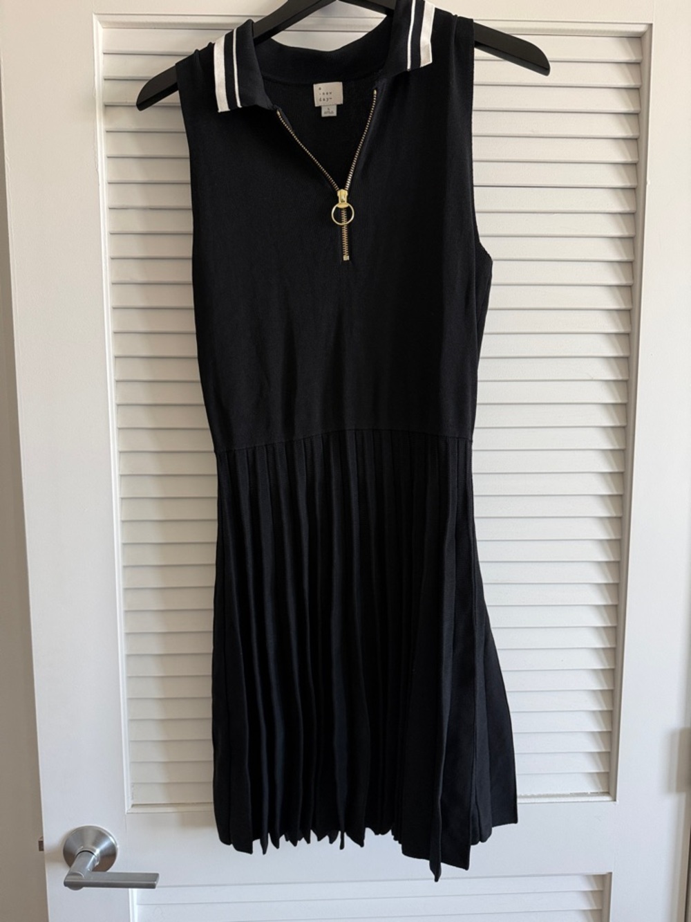 A New Day Women's Tennis Polo Collar Sleeveless Sweater Dress Black L - Picture 2 of 6